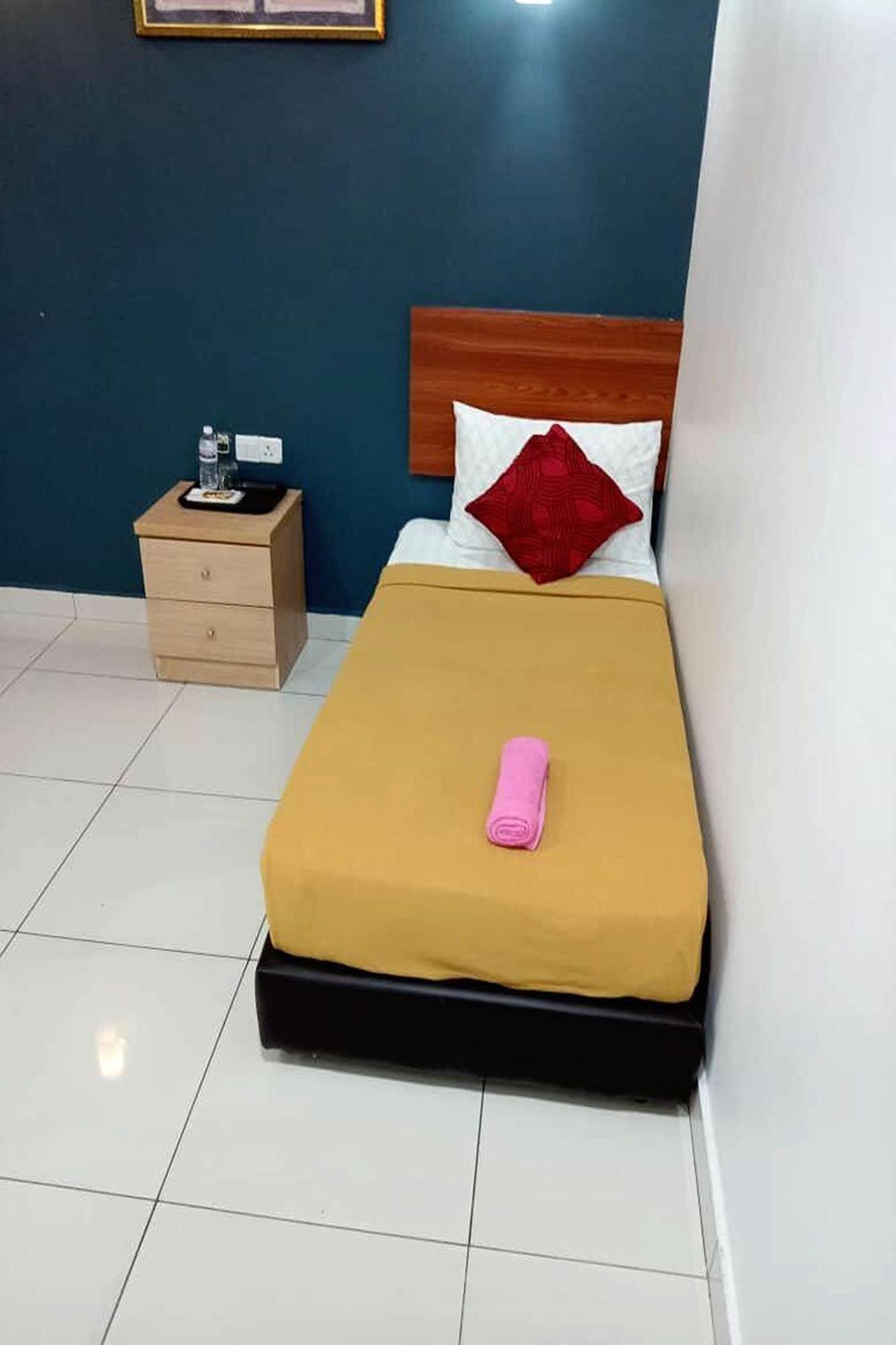 Coop Hotel Putrajaya & Cyberjaya Kampung Dengkil Eksteriør bilde